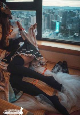淫辱的秘书调教h