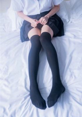 《苦月亮》