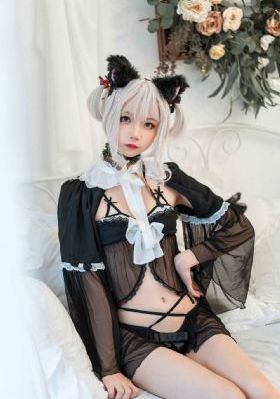 撕开她的乳罩慢慢揉视频
