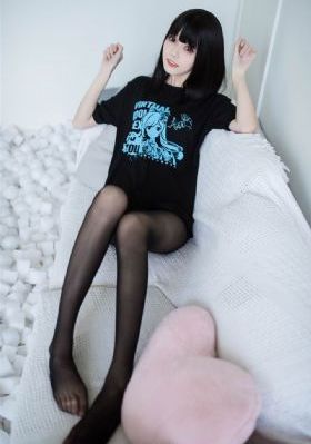 漂亮的小蜜桃