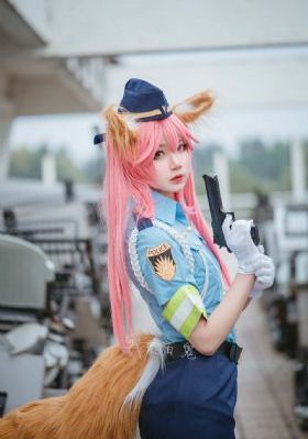 《深情触摸》无删减版